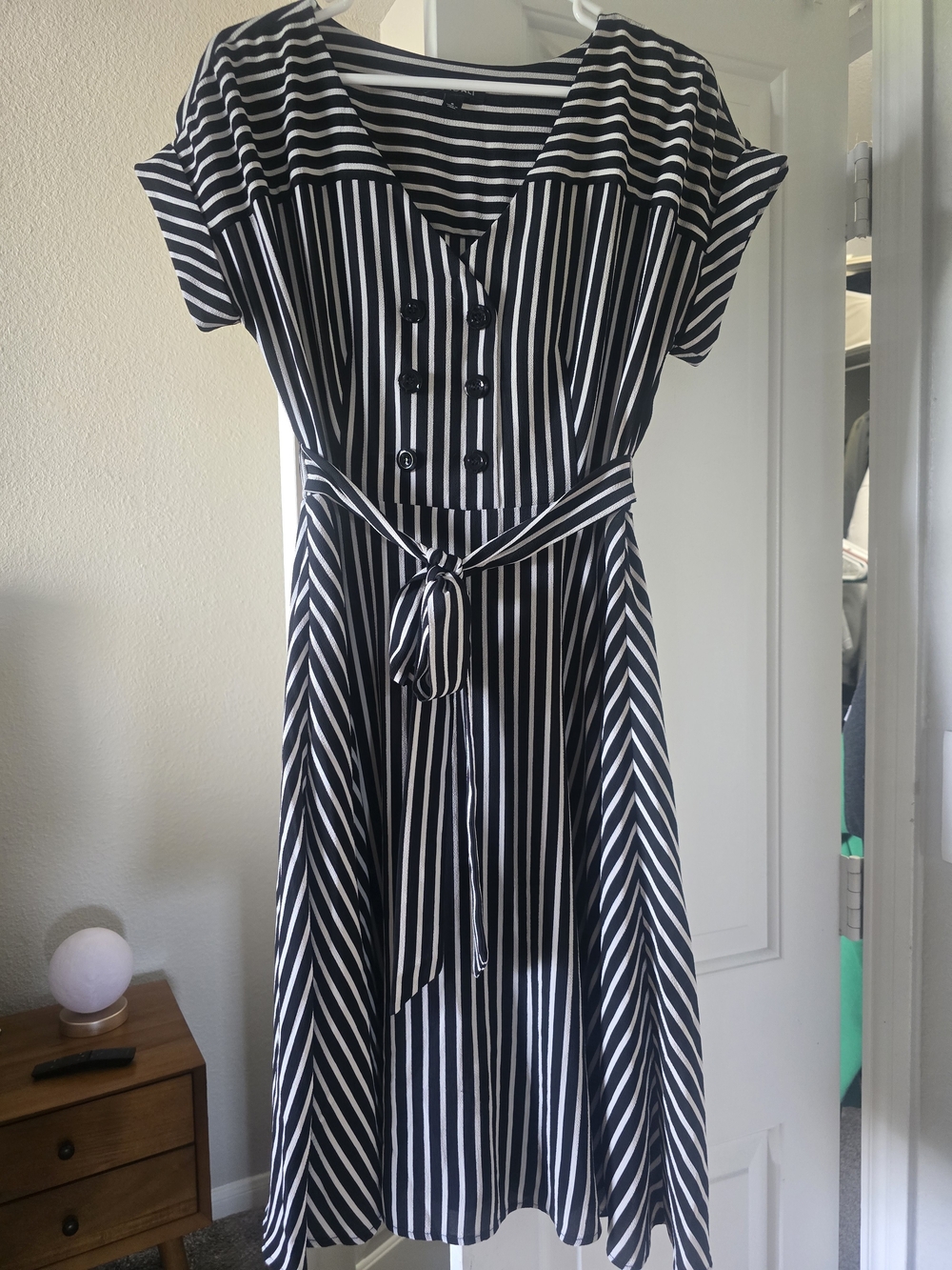Roz & Ali Black and White Striped Midi Dress with Tie Waist